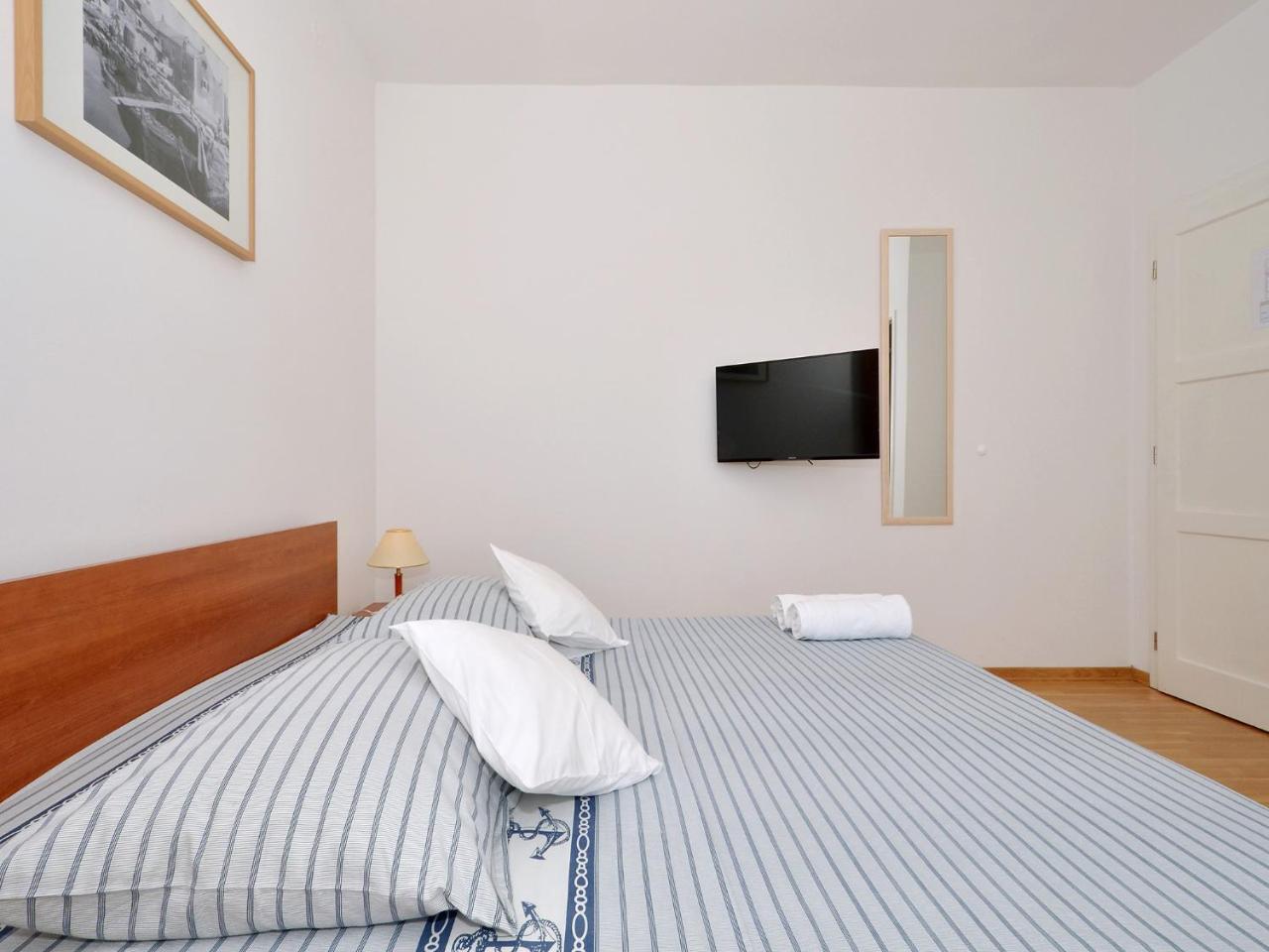 Apartments Nera Podstrana Extérieur photo